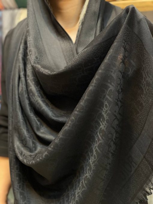 شال برند دیور رنگ مشکی