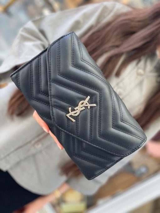 کیف پاسپرتی YSL