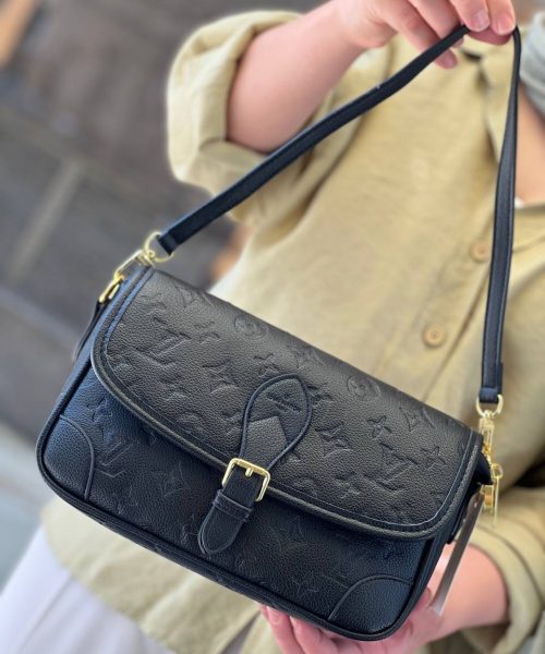 کیف زنانه Louis Vuitton مدل Petite Malle Souple با طرح مونوگرام – کد M45571