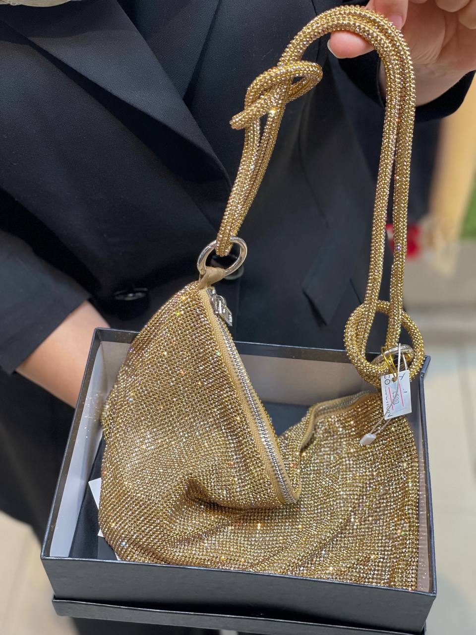 کیف مجلسی فول نگین برند وانگ 3 کیف مجلسی فول نگین برند وانگ - Image 3