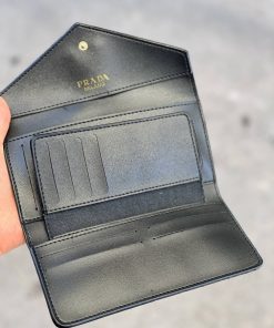 کیف پول مارک پرادا 5 trashed 1762962439 IMG 20251010 200052 034