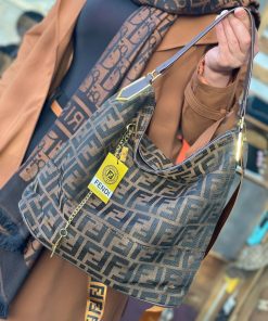 کیف زنانه مارک فندی 10 IMG 20251120 183602 780