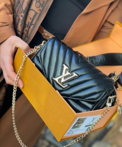 کیف مارک لویی ویتون دوتیکه